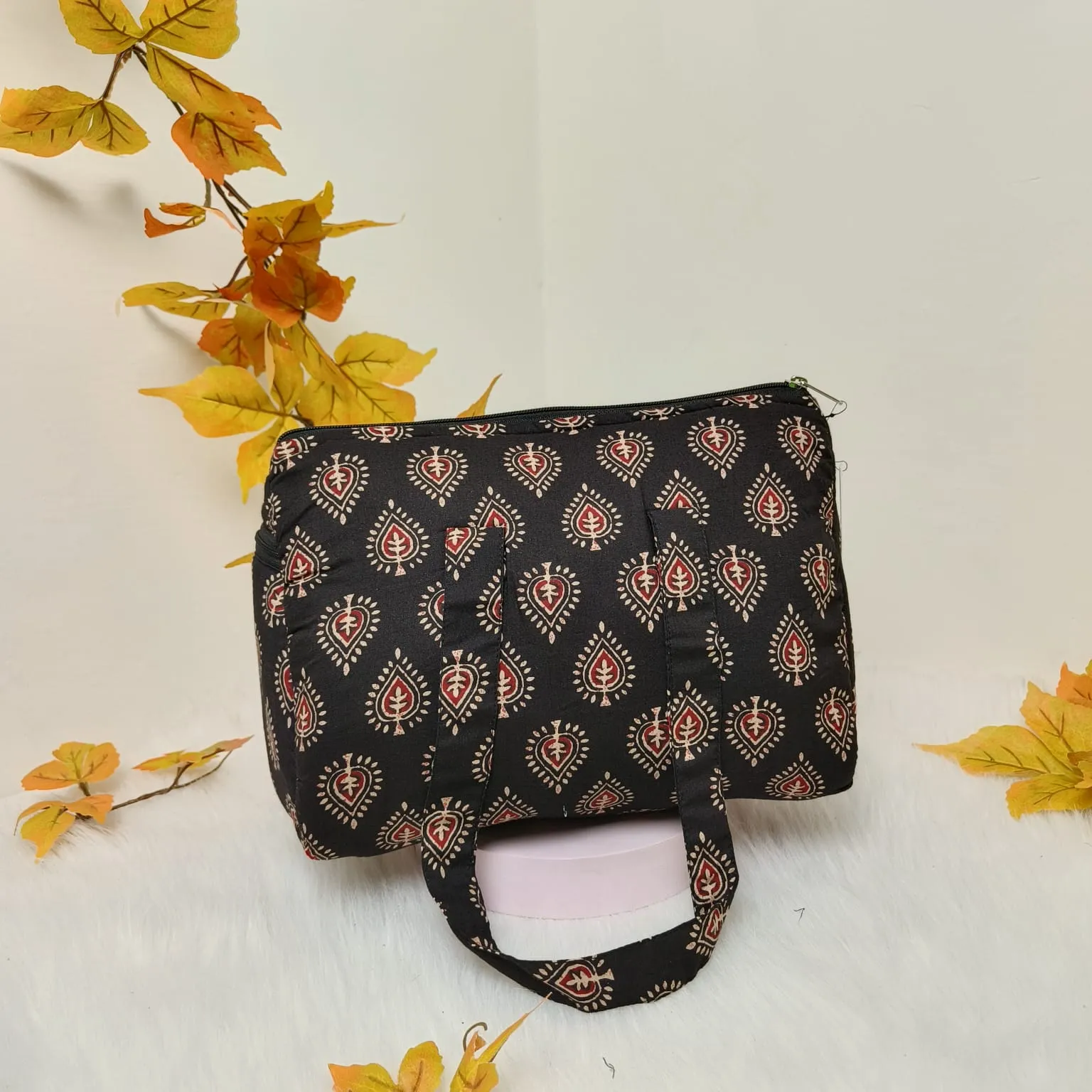 Barrel Handbags Black with Sandal Flower Ditsy Prints