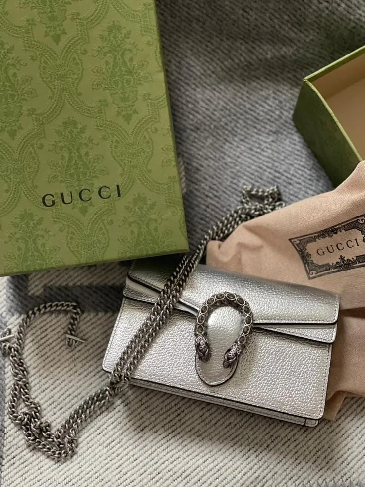 Gucci dionysus mini bag