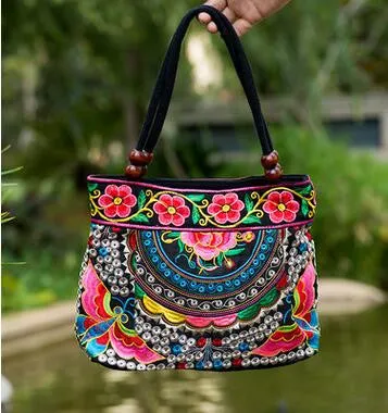 New Coming Fashion  Women' handbag!New nice Embroidered Lady bags national trend handbag embroidered embroidery Lady carry bag