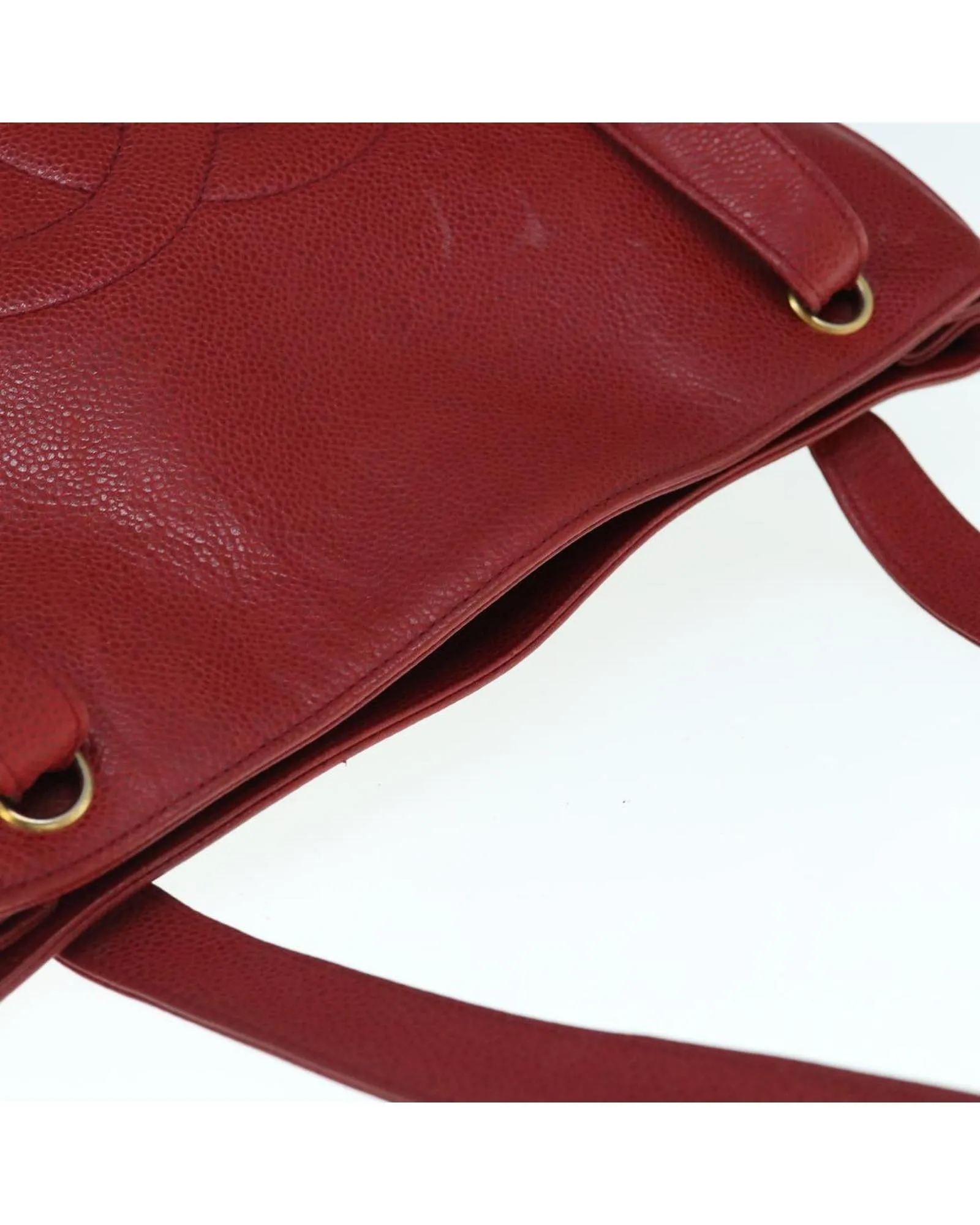 Red Caviar Skin Shoulder Bag with CC Logo and Shoulder Strap