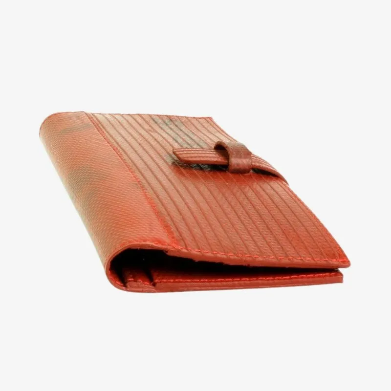 Travel Wallet Made Of British Reclaimed Firehose/Parachute Silk